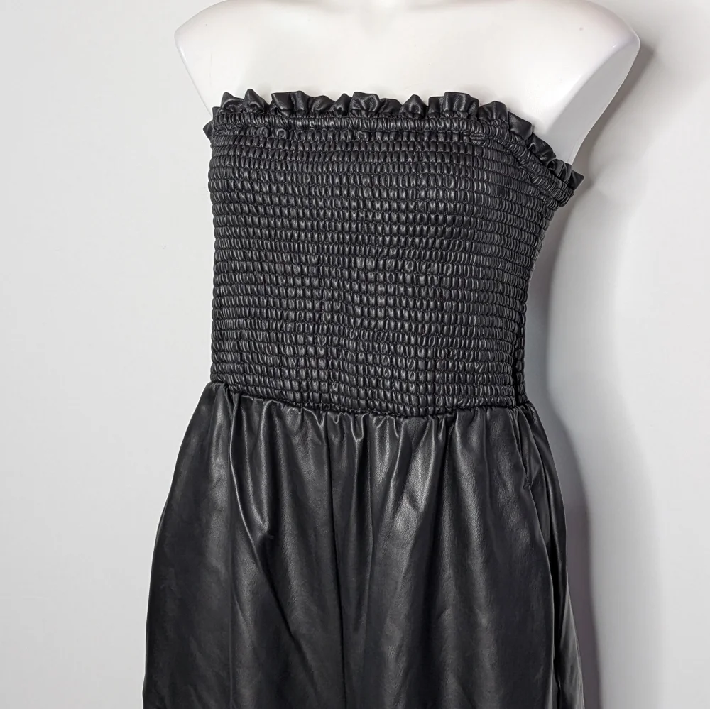 NWT Anthro Black Faux Leather Smocked Balloon Pant Jumpsuit M - Picture 2 of 13